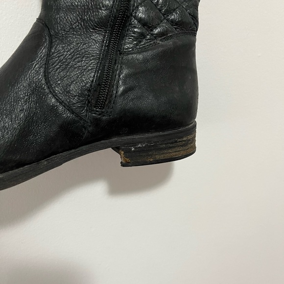 Steve Madden Northsde boots, size 8.5 - Picture 3 of 4